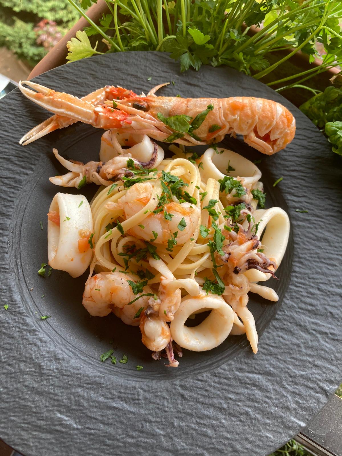 Piatto preparato dallo chef di Yalla Food